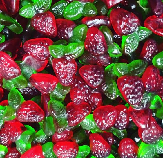 Gummy Strawberries, Trolli 100g